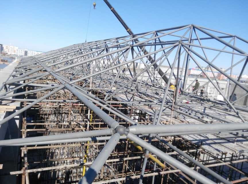 建德商贸城屋顶网架工程